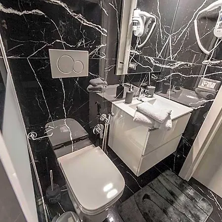 Love hotel Vico Li Cuti *